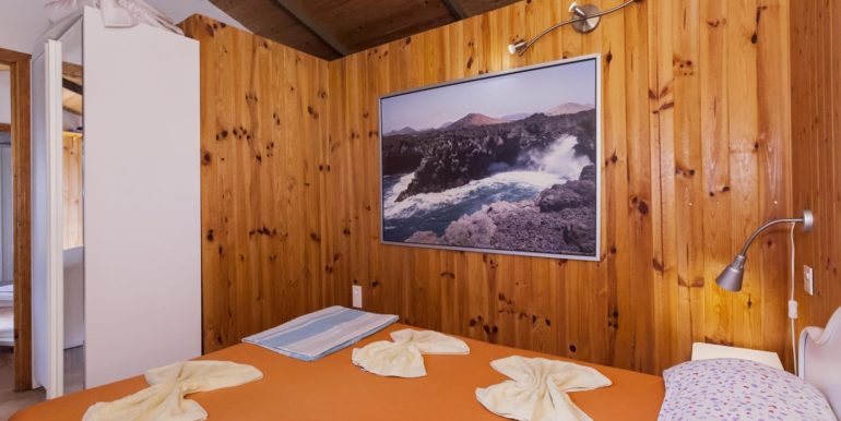 0bf84d6b-3c82-4b6e-98e7-2dd1c6ea6314