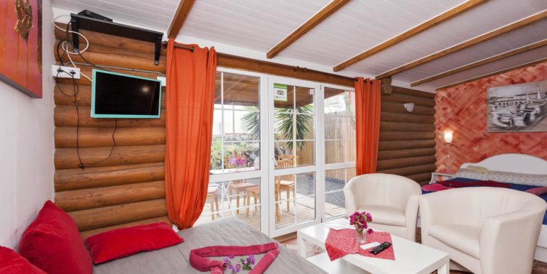 38a90ff0-6dcb-4ffd-a6fa-c8b9d18e754e