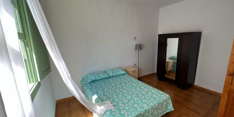 957f557e-a6ca-48fa-8408-fe564b2d331b