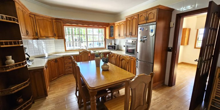 Imagen de WhatsApp 2023-10-27 a las 10.30.27_6f3c210e