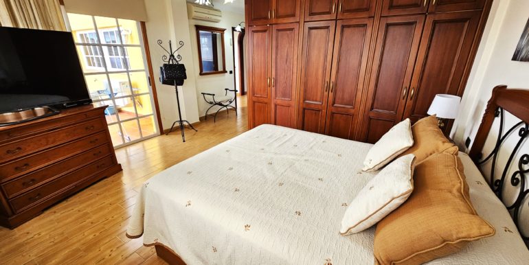 Imagen de WhatsApp 2023-10-27 a las 10.30.36_bef63b4e