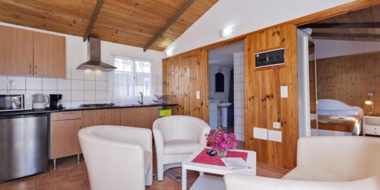 bfa9b15c-a4ee-41e2-8c3d-983c6d2b2cc8